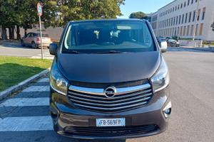 Opel Vivaro Bi Turbo Passo Lungo