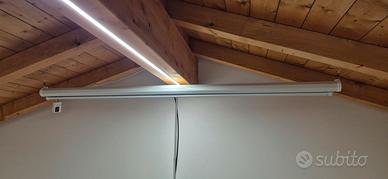 telo motorizzato per proiettore 