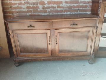 Credenza Antica con Vetrinetta in Legno 