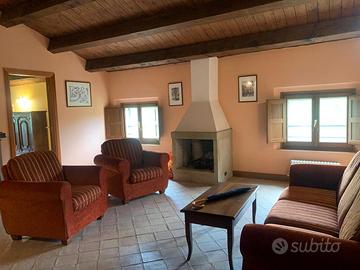 Campiano:appartamento in palazzo storico