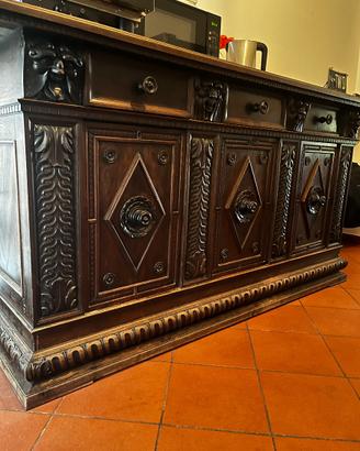 Mobile credenza