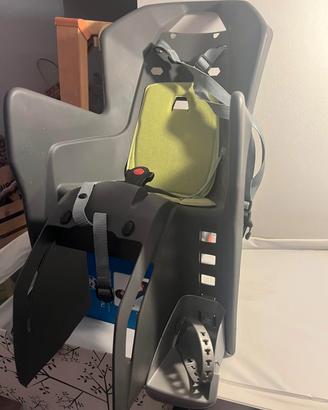 Seggiolino posteriore da bici attacco portapacchi 