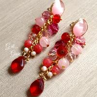 Orecchini lunghi con cristalli rosa rosso e fuxia