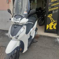 Honda SH 300 - 2015 - PERMUTE