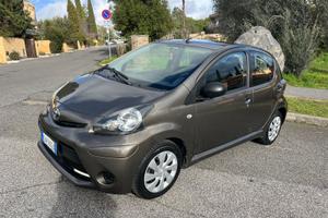 Toyota aygo Unipro’pochi km brn tenuta