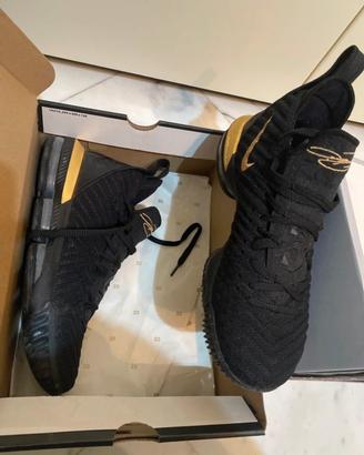 Nike Lebron XVI “i’m the king”