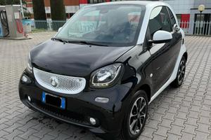 Smart fortwo 2017 1.0 benz twinamic passion ok neo