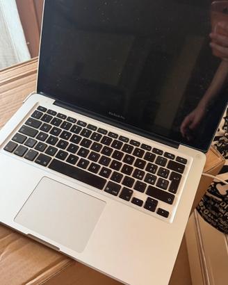 Mac book pro 2011