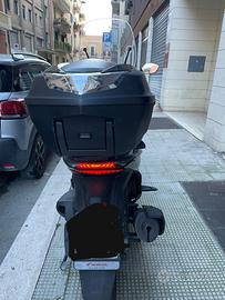 Scooter honda sh 350s