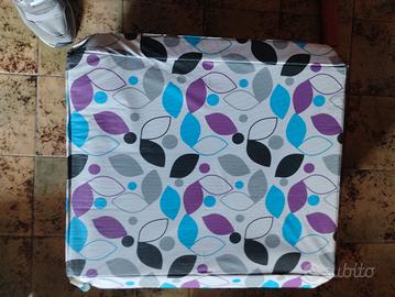 scatola 50x40 porta vestiti plastica gomma