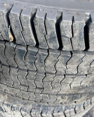 PNEUMATICI 455/45 R22.5