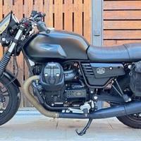 Moto Guzzi V7 III STONE NIGHT PACK 750
