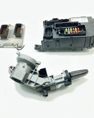 KIT CHIAVE OPEL Corsa D 3P 1° Serie 55557932 (06>
