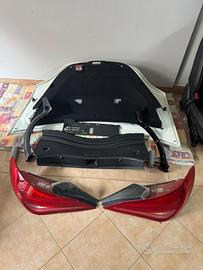 Pezzi mercedes cla
