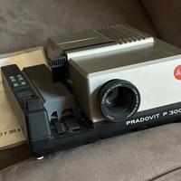 Proiettore diapositive LEICA PRADOVIT P300 IR