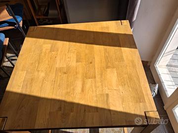 Tavolo robusto  legno puro 80x80