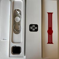 Apple Watch SE 40mm GPS, cinturini NIKE, MILANESE