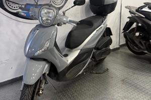 Piaggio Beverly 350