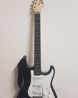 CHITARRA ELETTRICA CON PEDALE EFFETTI V-AMP