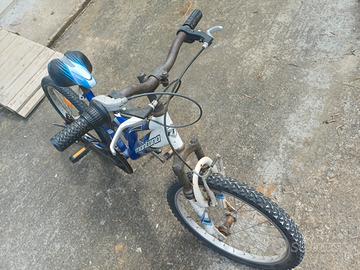 Bici Mountain Bike taglia 20,marca Montana,