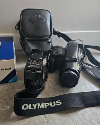 Kit Olympus analogico – Fotocamera + Flash G40