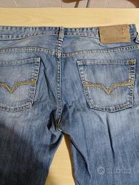 JEANS"