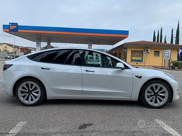 Tesla Model 3 Long Range