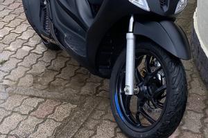 Piaggio medley 200S