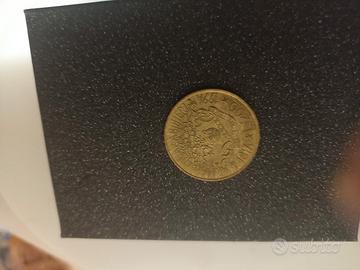 moneta 200 lire arma dei carabinieri