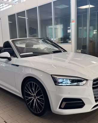 Audi A5 Cabrio 2.0 TDI 190 CV S tronic Design PREZ