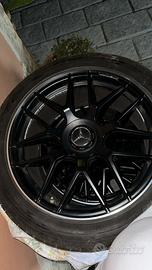 Cerchi merceds amg gommati