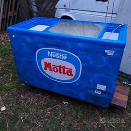 cella freezer a pozzetto Motta gelati