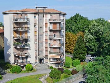 3 LOCALI A CARATE BRIANZA