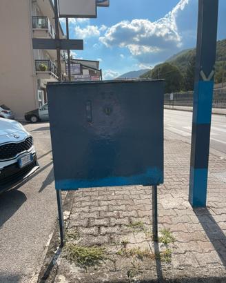 Contenitore portatutto per garage e giardino