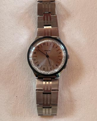 Orologio raketa vintage nuovo , mai usato