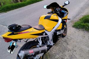 Suzuki GSX 600 cc 2001