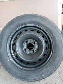 2 pneumatici 175/65 R14