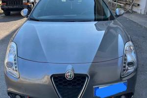 Alfa Romeo giulietta Benzina+GPL