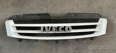 Mascherina anteriore Iveco Daily anno 2007