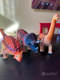 Dinosauri soffici con suono