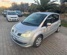 RENAULT Grand Modus 1.5 dCi 85CV Dynamique
