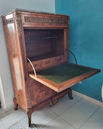 Elegante Secretaire a ribalta Luigi XV