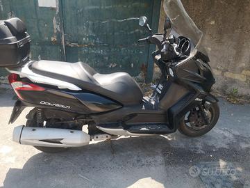 Kmico downtown 300i anno 2015 km 56.000