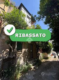 RUSTICO A CASALNUOVO DI NAPOLI
