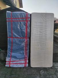 Materasso con reti con doghe in legno