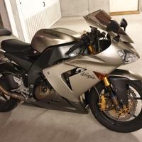 Kawasaki Ninja ZX-10R 1000 2005