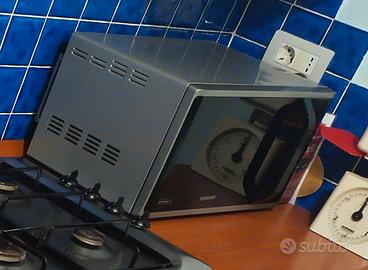 Forno a microonde 