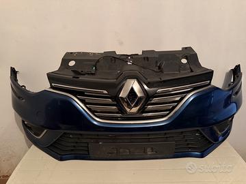 Paraurti anteriore completo per Renault Megane IV