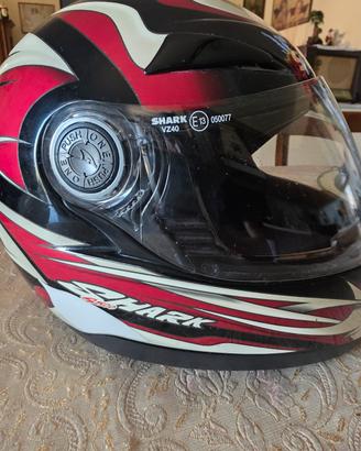 casco shark