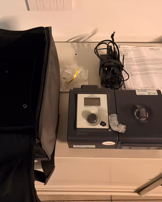 CPAP Philips Respiratore + Umidificatore